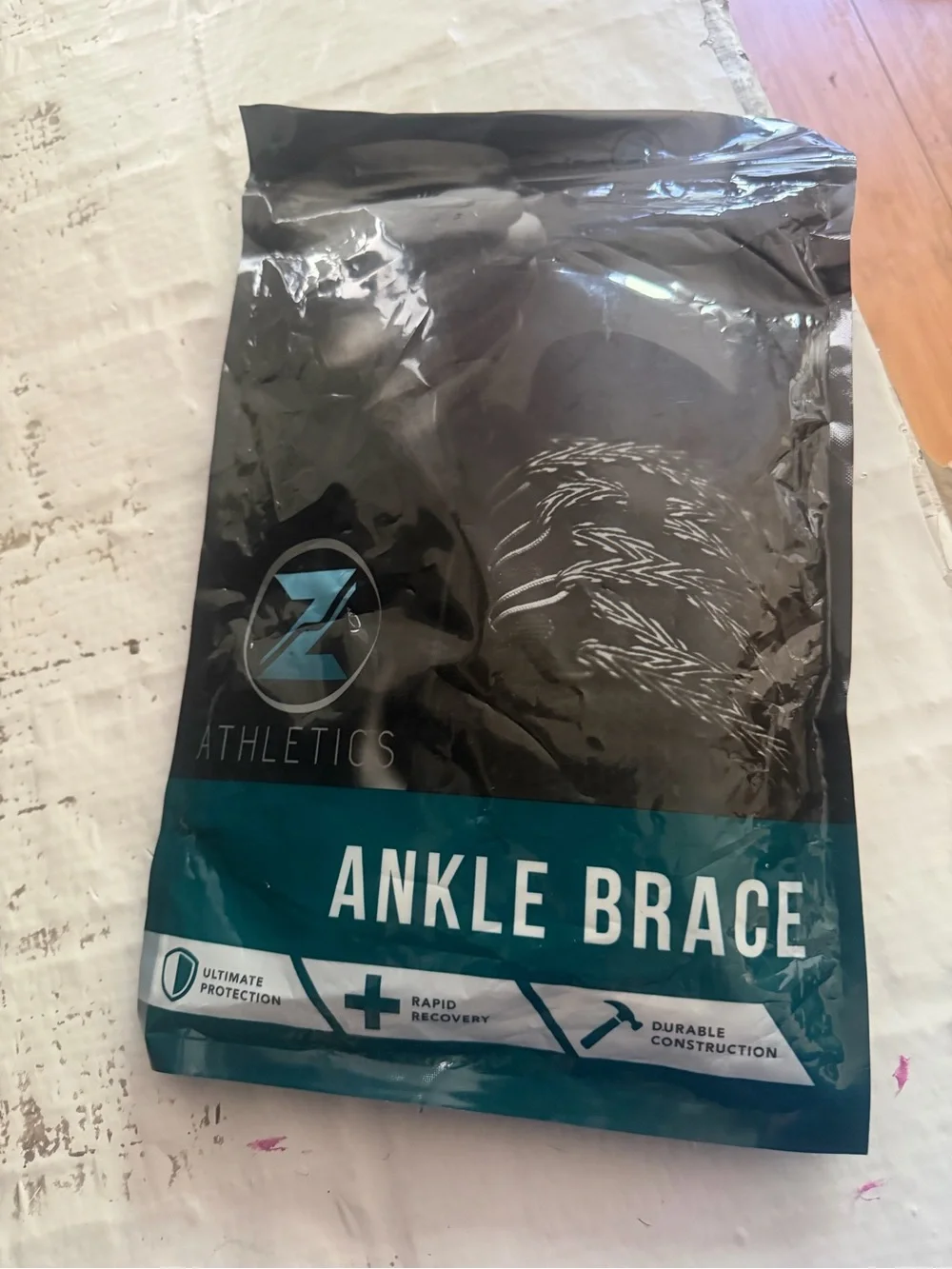 Ankle Brace for Women & Men - Lace Up Adjustable Support with Side Stabilizers m
